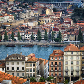 В Порту введен туристический налог