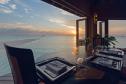 Отель Meeru Island Resort & Spa -  Фото 24