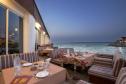 Отель Dubai Marine Beach Resort & Spa -  Фото 15