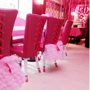 Lady in pink: первое Барби-кафе открылось на Тайване