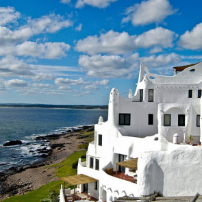 Беларусь и Уругвай проведут переговоры об отмене виз