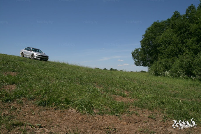 Mitsu Galant в поле