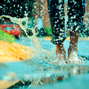 На один хороший праздник в мире стало больше!