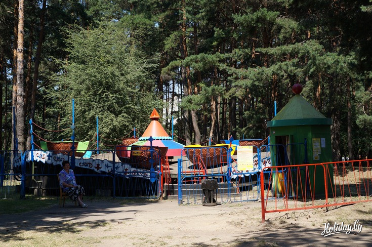 Аттракцион «Чашечки» — 10 000 бел. рублей.