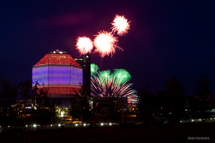 Фейерверк на День Победы в Минске