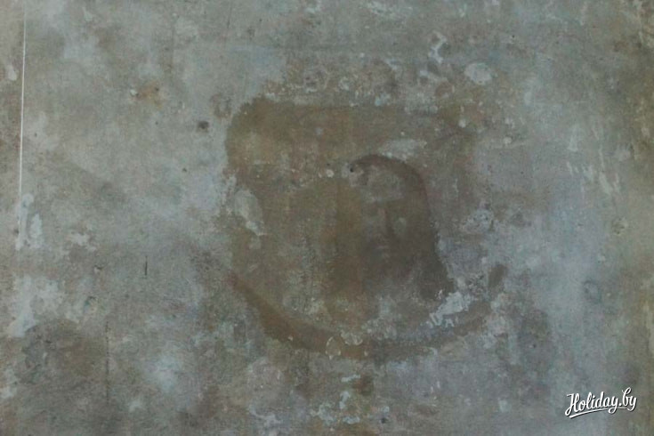 Нерукотворный образ Иисуса Христа на стене Пустынского монастыря 