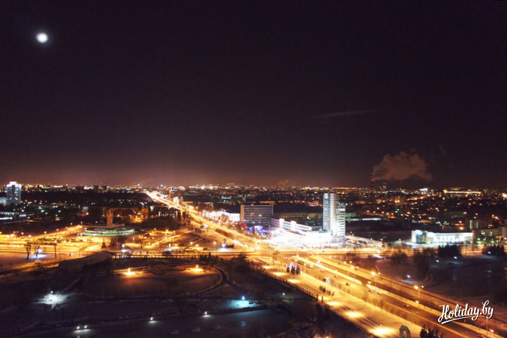 Минск вечерний с высоты Национальной библиотеки