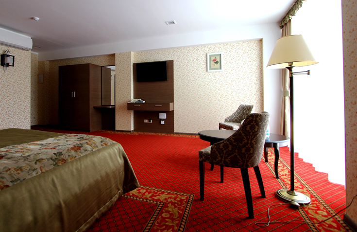 Отель «Дрозды-клуб», Минский район, Ждановичский с/с 38, а/г Ждановичи