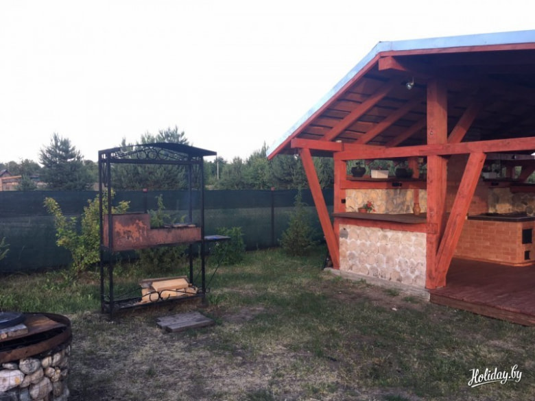 Снять беседку под Минском можно в усадьбе "Митина цель" - туристический ...