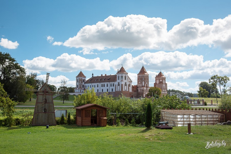 Усадьба «Замковое предместье»