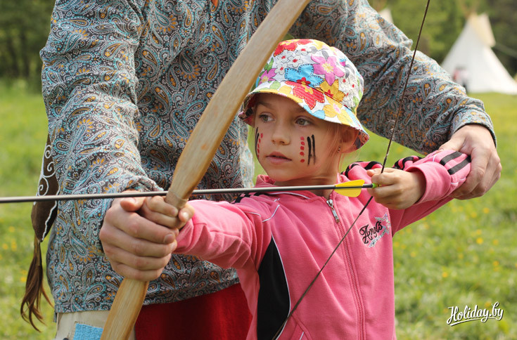 Побывав в лагере, дети после домашнего ужина говорят 