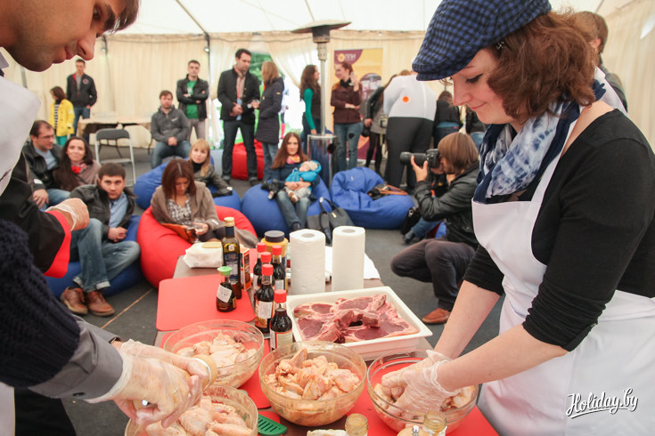 Маринование крылышек для барбекю