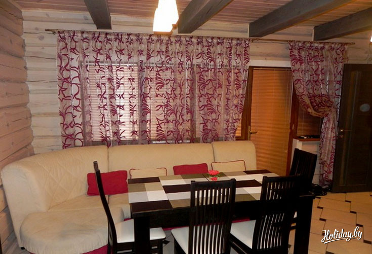 Забронировать усадьбу можно по телефонам:+375 (29) 674-55-06, +375 (29) 665-14-18