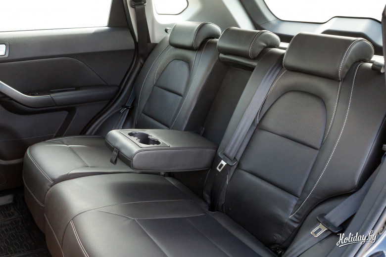 Lifan x70 салон