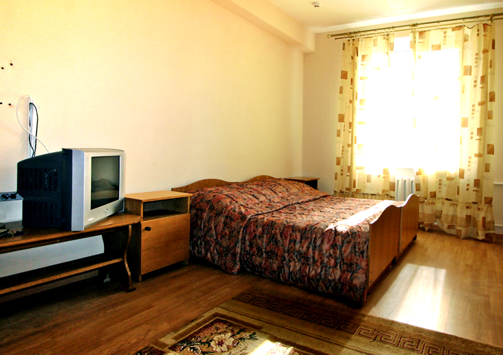 Гостиница «Белстройцентр», ул. Р. Люксембург, 101