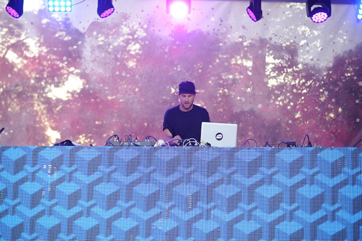 Музыкант Debruit. Фото: Игорь Цариков