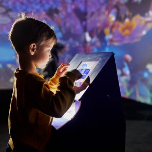 Выставка Future LIVE!2.0