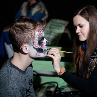 Праздник Хэллоуин в Брюгге