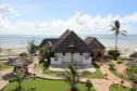 Отель Reef & Beach Resort Zanzibar -  Фото 11