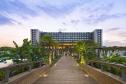 Отель Concorde Resort Hotel & Casino Hotel -  Фото 1