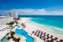 Отель Krystal Cancun -  Фото 1