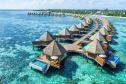 Отель Mercure Maldives Kooddoo Resort -  Фото 1