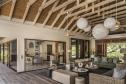 Тур Four Seasons Resort Seychelles at Desroches Island -  Фото 8