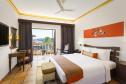Отель Lazy Lagoon Sarovar Portico Suites -  Фото 6
