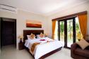 Отель Agung Raka Resort & Villa -  Фото 3