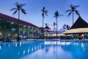 Отель Bali Dynasty Resort -  Фото 1