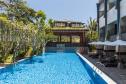 Отель Sol House Bali Legian -  Фото 2