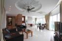 Отель Royal Beach View Suites Pattaya -  Фото 2