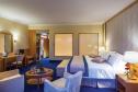 Отель Constantinou Bros Athena Royal Beach Hotel -  Фото 10