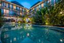 Отель Bakung Ubud Resort & Villa -  Фото 1