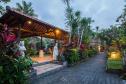 Отель Taman Harum Cottages -  Фото 2