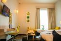 Отель Ibis Styles Dragon Mart Dubai -  Фото 8