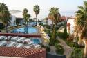 Отель Onderhan Beach Club Hotel -  Фото 3
