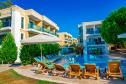 Отель Breeze Beach Hotel Bodrum -  Фото 1