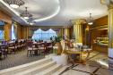 Отель Corniche Hotel Abu Dhabi -  Фото 16