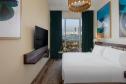 Отель Avani Palm View Dubai Hotel & Suites -  Фото 27