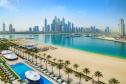 Отель Hilton Dubai Palm Jumeirah -  Фото 2
