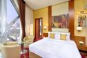 Отель City Seasons Towers Hotel Bur Dubai -  Фото 3