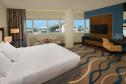Отель DoubleTree by Hilton Hotel and Residences Dubai – Al Barsha -  Фото 6