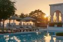 Отель Hilton Salwa Beach Resort & Villas -  Фото 14