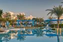 Отель Hilton Salwa Beach Resort & Villas -  Фото 16