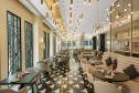 Отель Wyndham Grand Doha West Bay Beach -  Фото 20