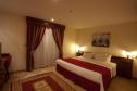 Отель Al Liwan Suites -  Фото 9