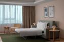 Отель Staybridge Suites Dubai Internet City, an IHG Hotel -  Фото 16