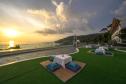 Отель Andamantra Resort and Villa Phuket - SHA Extra Plus -  Фото 10