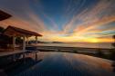Отель Andamantra Resort and Villa Phuket - SHA Extra Plus -  Фото 8